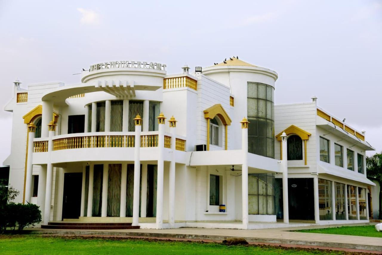 White House Resort Jhalawar Ngoại thất bức ảnh